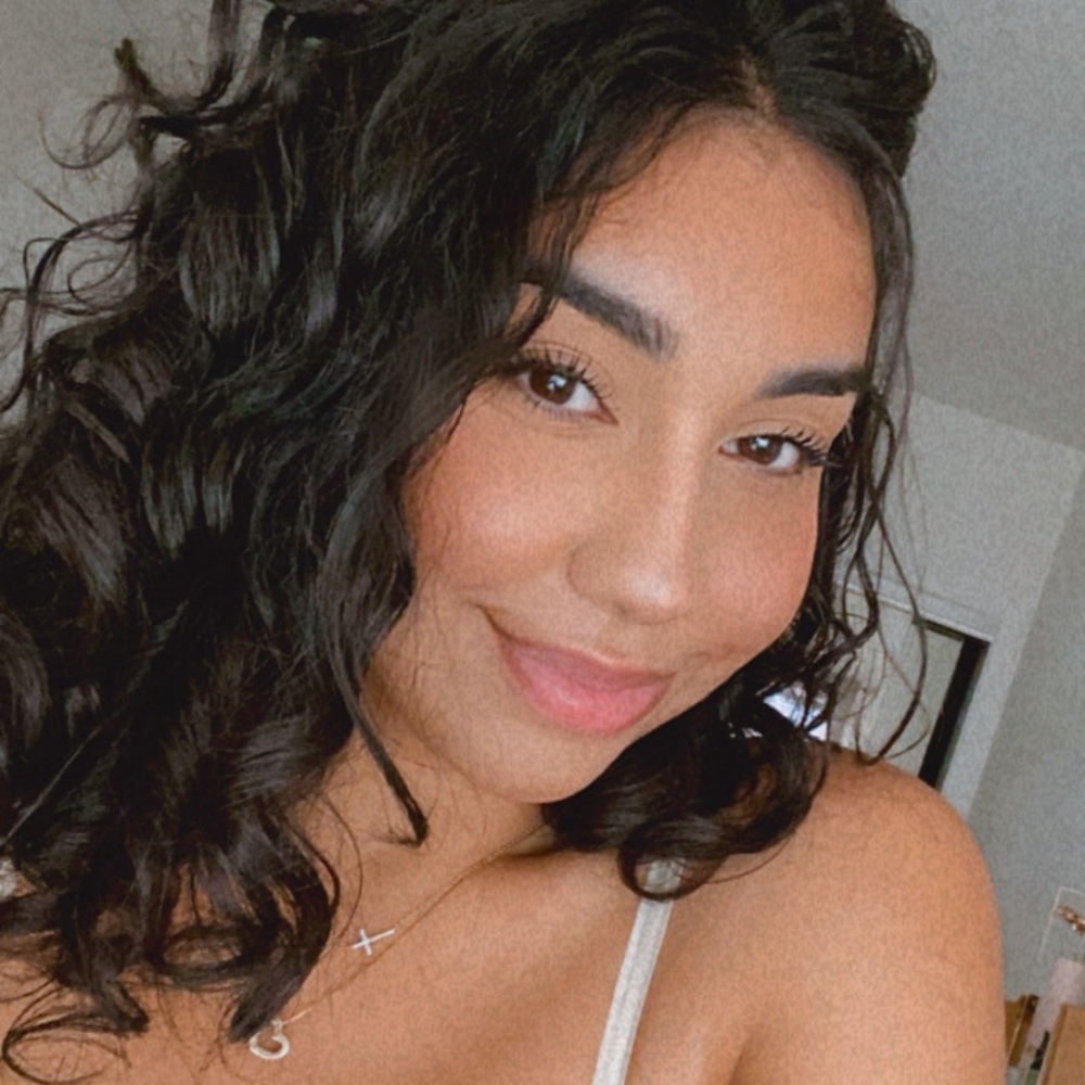 Meet your Posher, Araceli